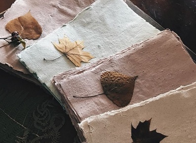 carta artigianale foglie